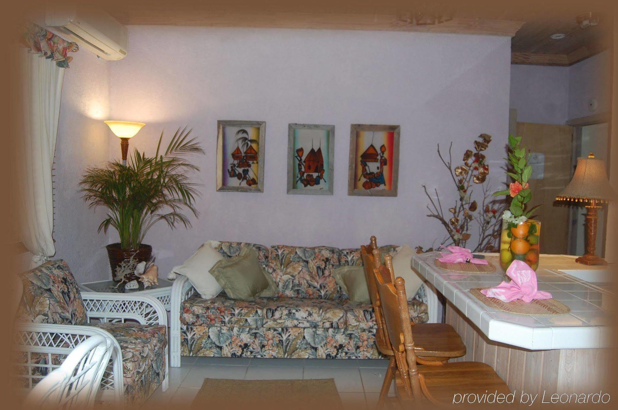 The Sugar Apple Lodging Dunmore Town ภายนอก รูปภาพ
