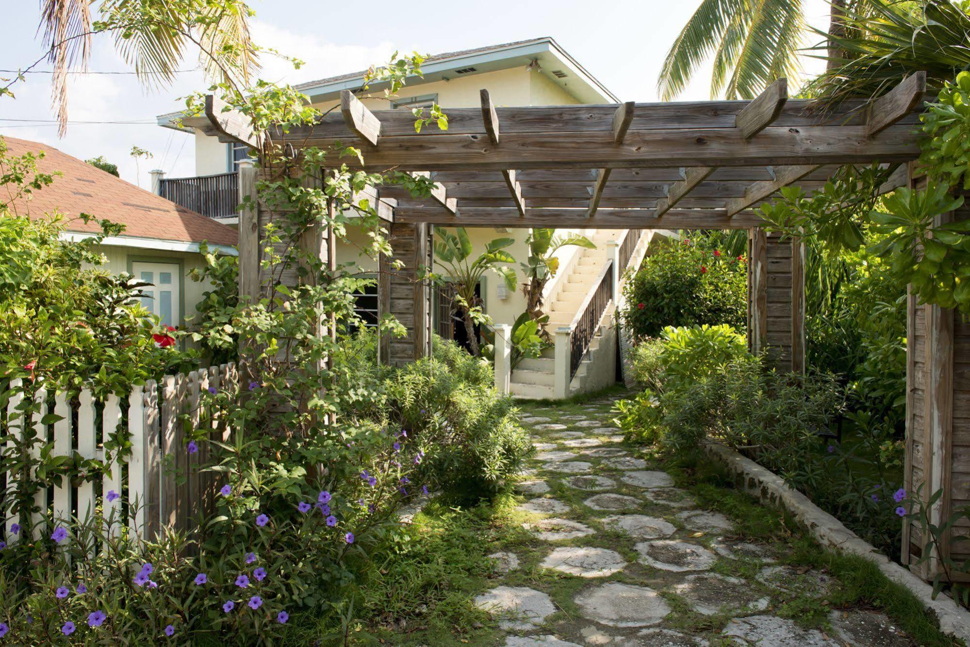 The Sugar Apple Lodging Dunmore Town ภายนอก รูปภาพ