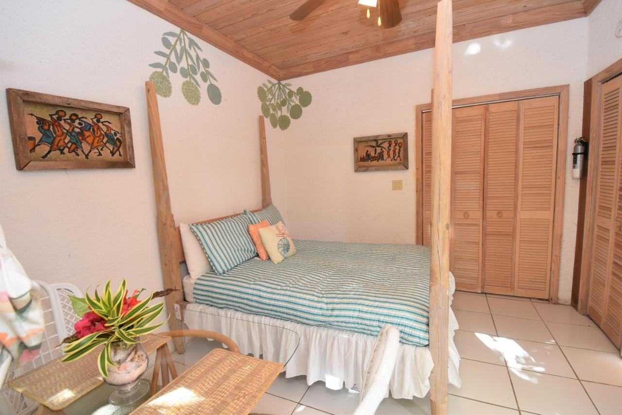 The Sugar Apple Lodging Dunmore Town ภายนอก รูปภาพ