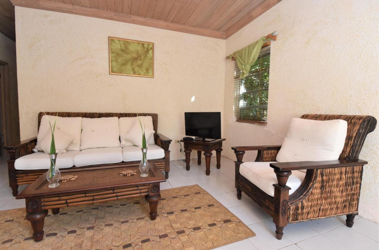 The Sugar Apple Lodging Dunmore Town ภายนอก รูปภาพ