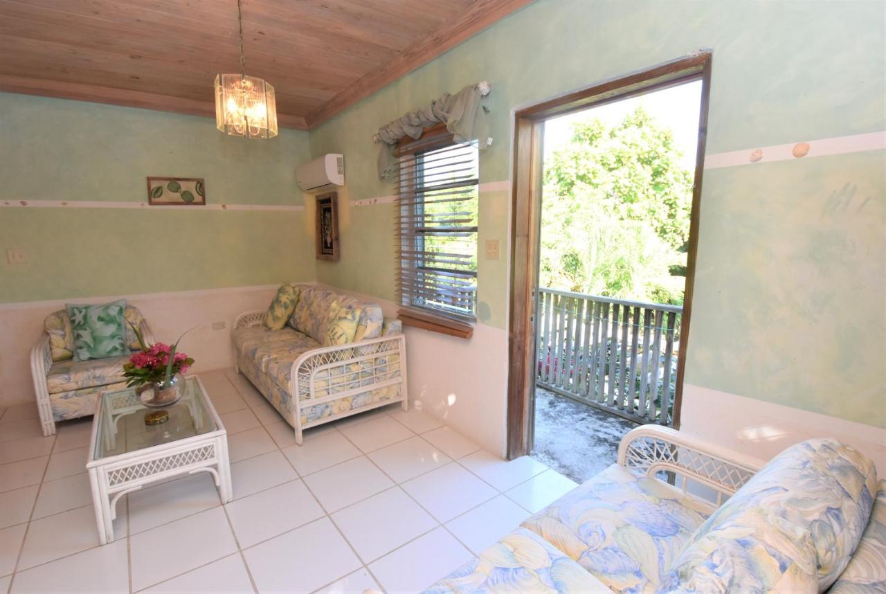The Sugar Apple Lodging Dunmore Town ภายนอก รูปภาพ