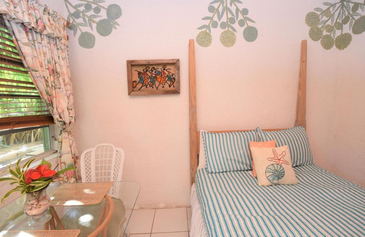 The Sugar Apple Lodging Dunmore Town ภายนอก รูปภาพ