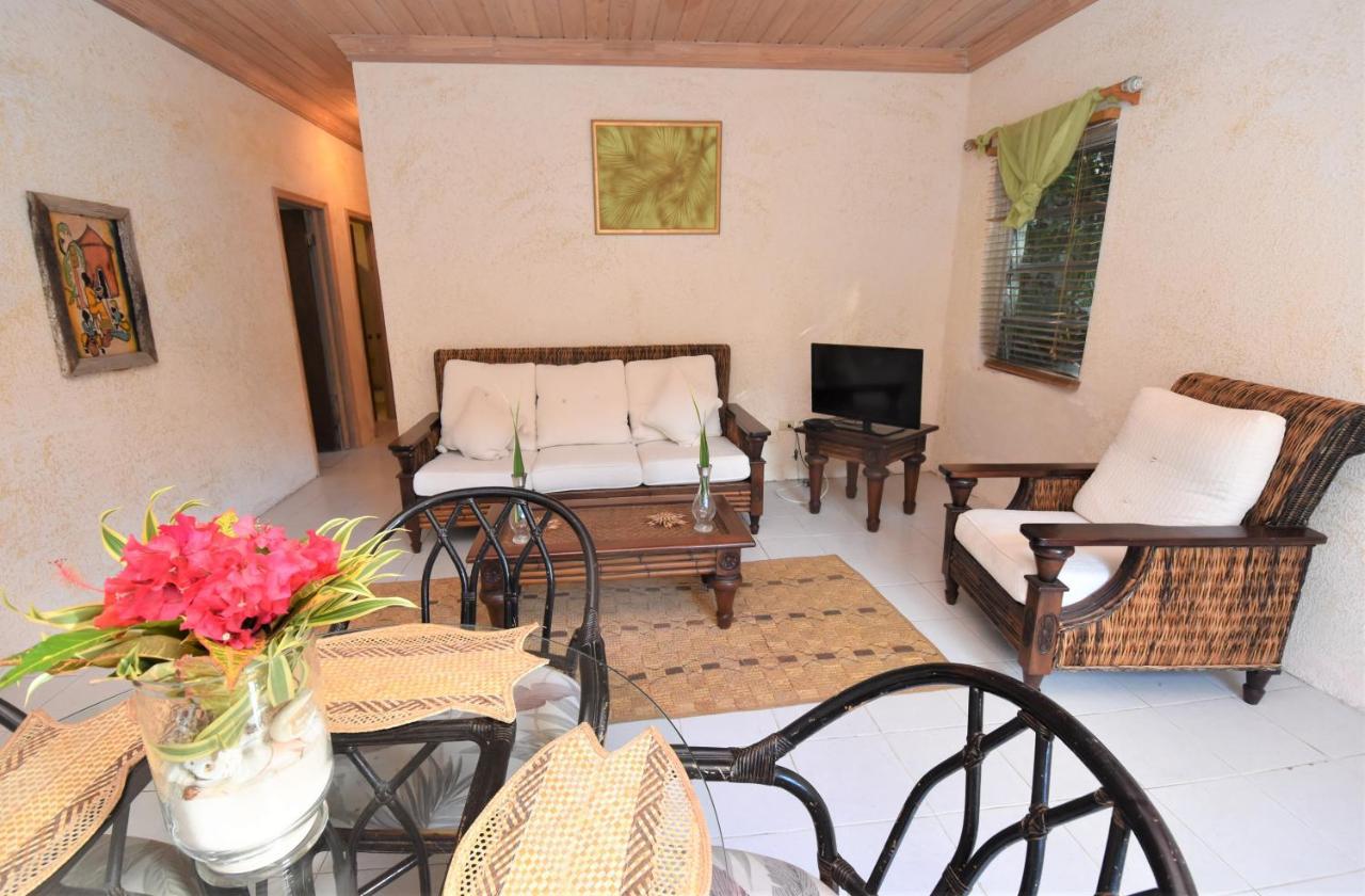 The Sugar Apple Lodging Dunmore Town ภายนอก รูปภาพ