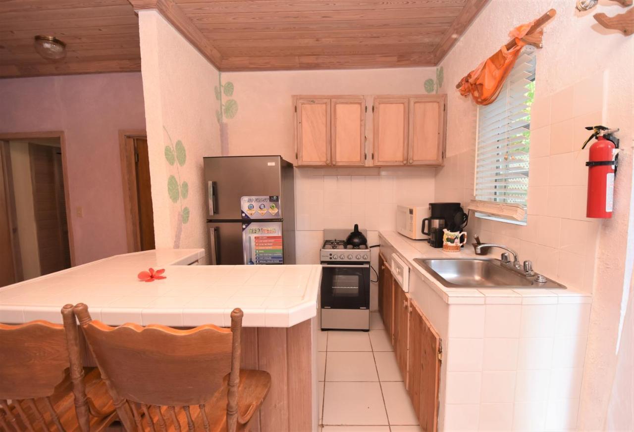 The Sugar Apple Lodging Dunmore Town ภายนอก รูปภาพ