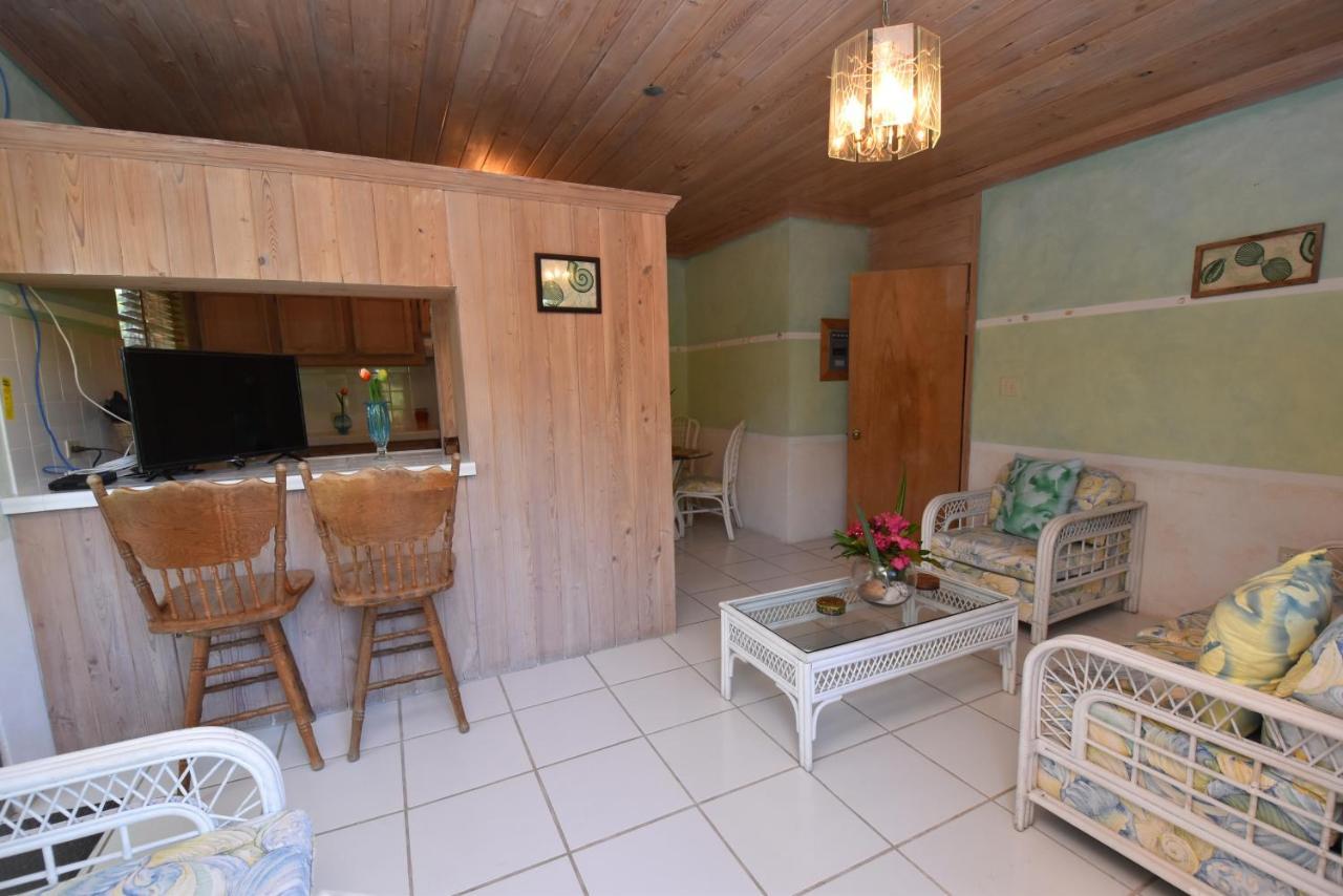 The Sugar Apple Lodging Dunmore Town ภายนอก รูปภาพ